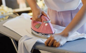 衣物如何進行熨燙？需要注意什么？